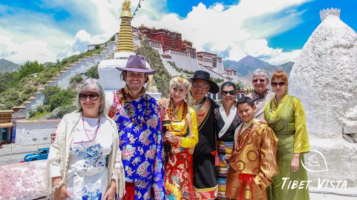 Our guests get dressed in traditional Tibetan costumes