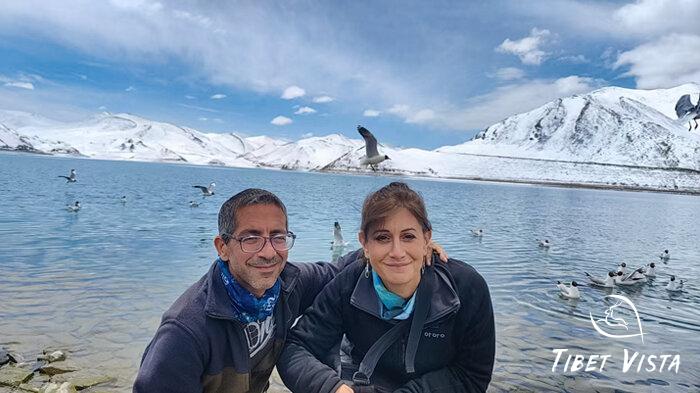 Yamdrok Lake in winter