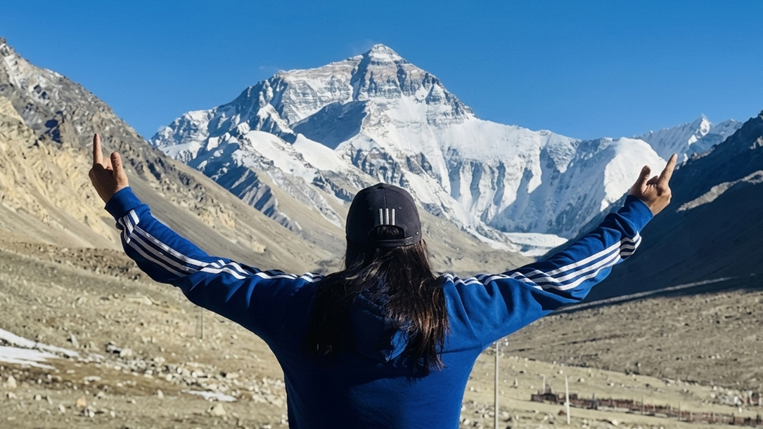 enjoy crystal-clear views of mount everest from tibet ebc in autumn