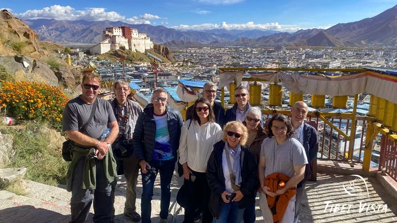 view iconic shigatse dzong from tashilunpo monastery