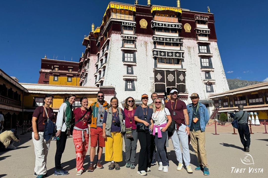 Explore eastern courtyard of Potala Palace
