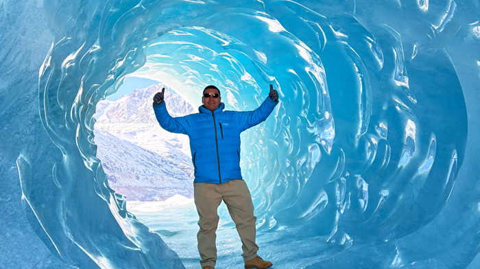 explored the stunning blue ice cave of Laigu Glacier