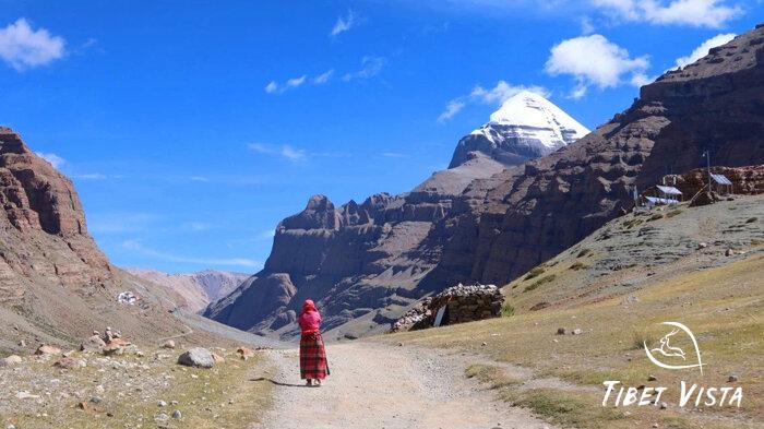 Local pilgrim at Mount Kailash kora