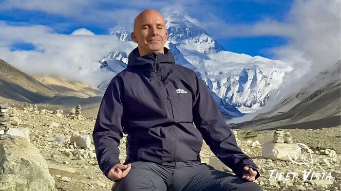 Our guests meditate around the Rongbuk Monastery near the Tibet EBC