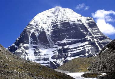 Mt. Kailash is a 6,638m high peak in the Kailash Range.