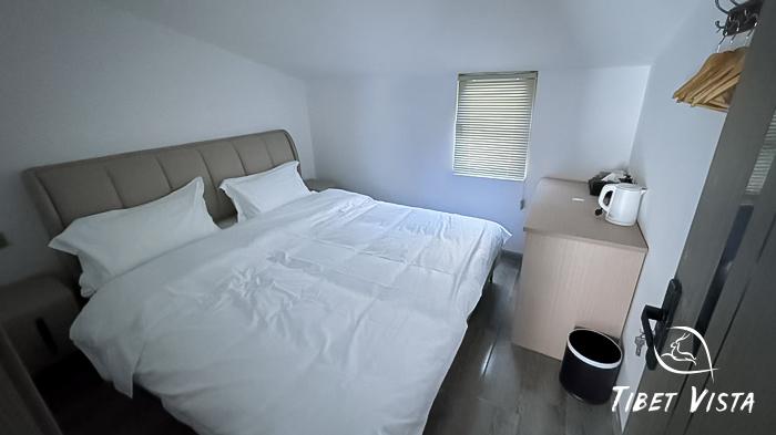 newly renovated Tibet EBC tents