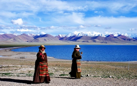 Holy Lakes in Tibet: Don’t Miss One in Your Tibet Tour