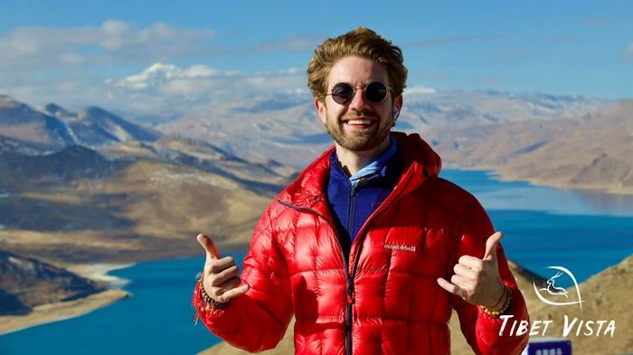 The peaceful and serene Yamdrok Lake with deep blue color in winter