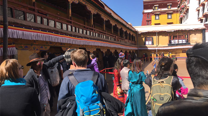 Visit the sacred monastery with Tibetan guide