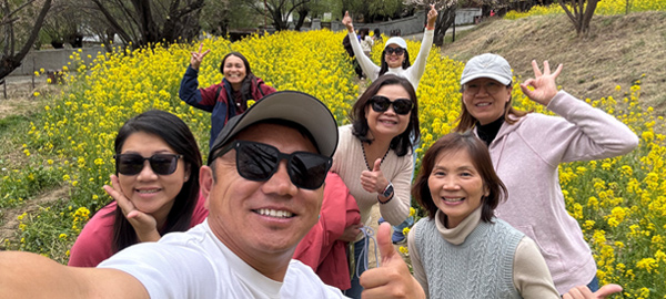 tibet travel review in april