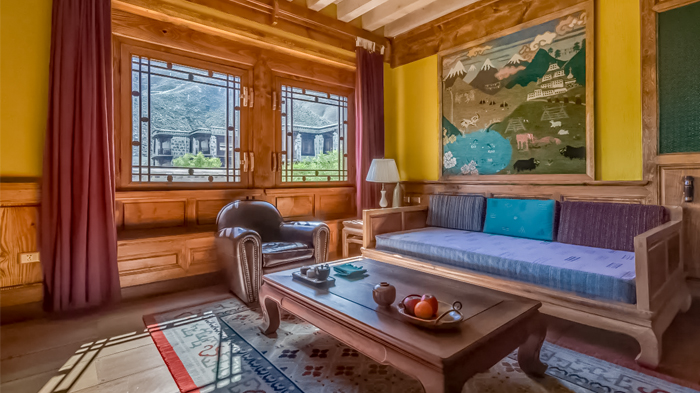 experience tibetan-style songtsam luxury hotel in lhasa