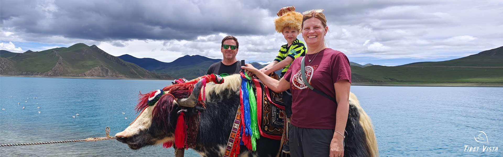 visit turquoise yamdrok lake in june