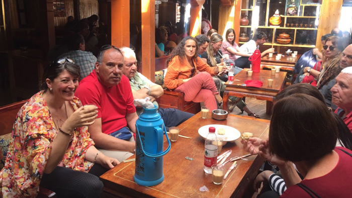 enjoy Tibetan sweet tea and Tibetan soup noodles