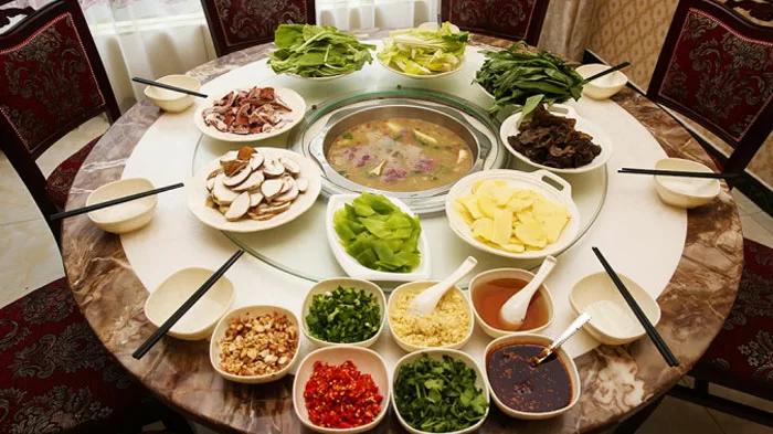 Tibetan vegetarian hot pot