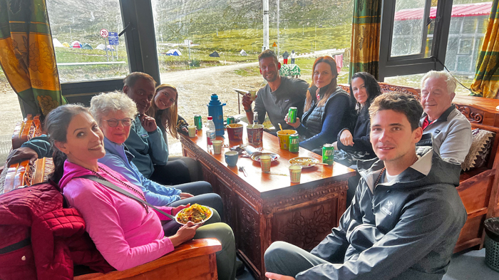 Vegetarian-friendly Teahouse along Kailash Kora