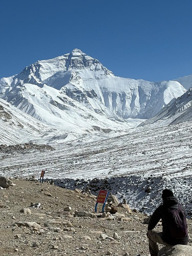 Admire majestic Mount Everest