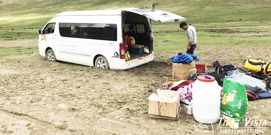 Cook fresh food in Tibet trek tour
