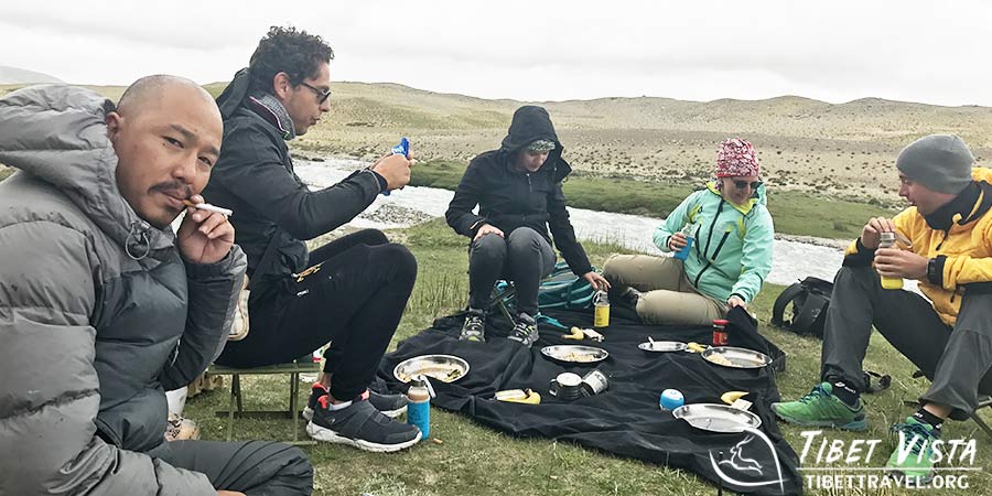 Eating Delicious Food