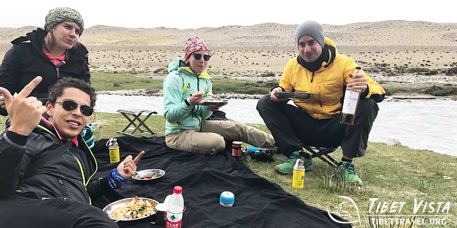 Eating Delicious Food