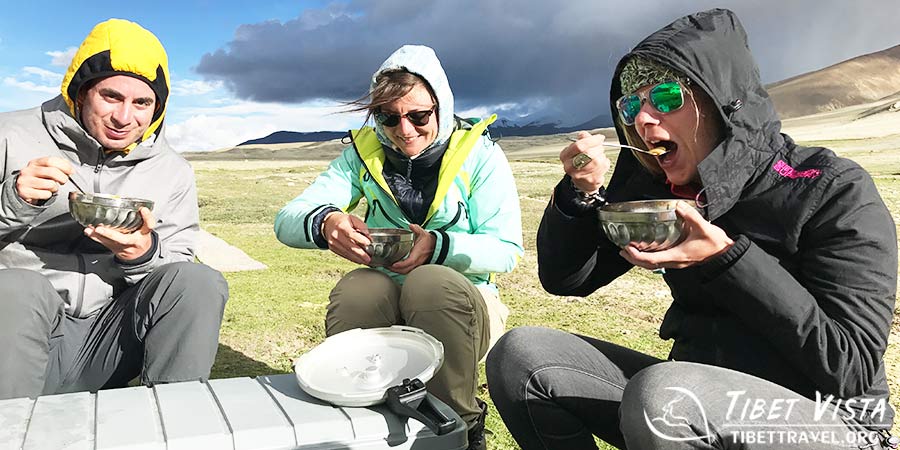 Eating Delicious Food