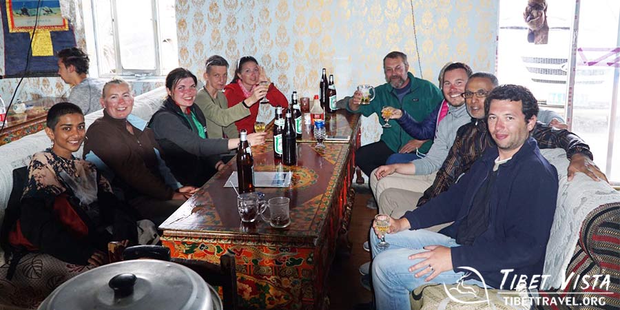 Taste some authentic tibetan dishes