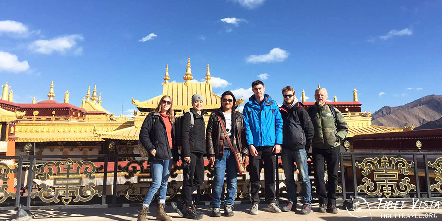    Jokhang Temple 