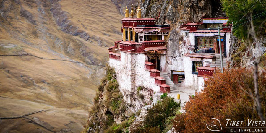 Drak Yerpa in Tibet