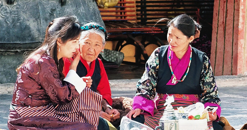 Local Tibetans in Shigatse Tibet