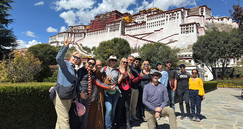 Explore the iconic Potala Palace in Lhasa