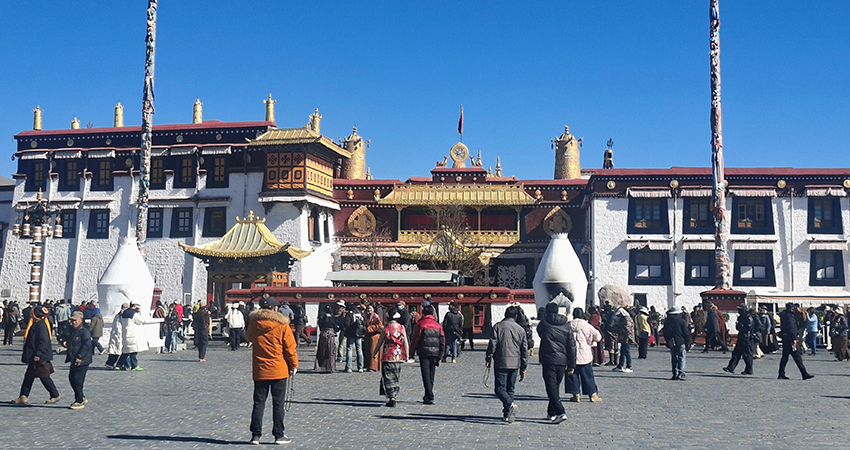 Jokhang Temple and Barkhor Street in winter