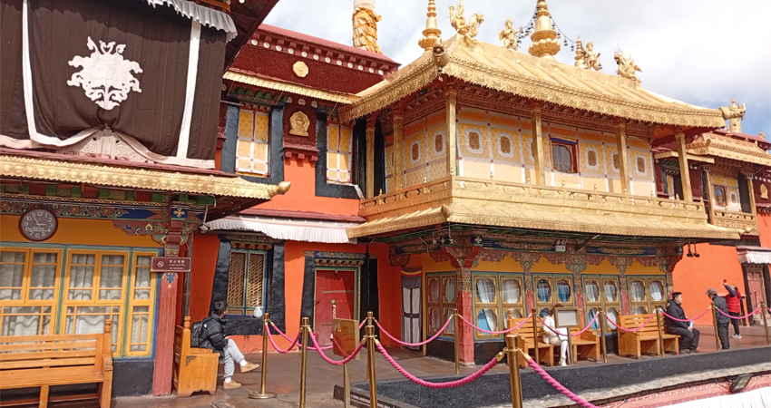 Jokhang Temple golden roof Lhasa