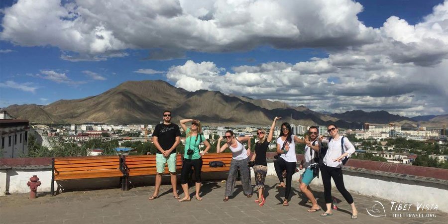 tashilhunpo monastery