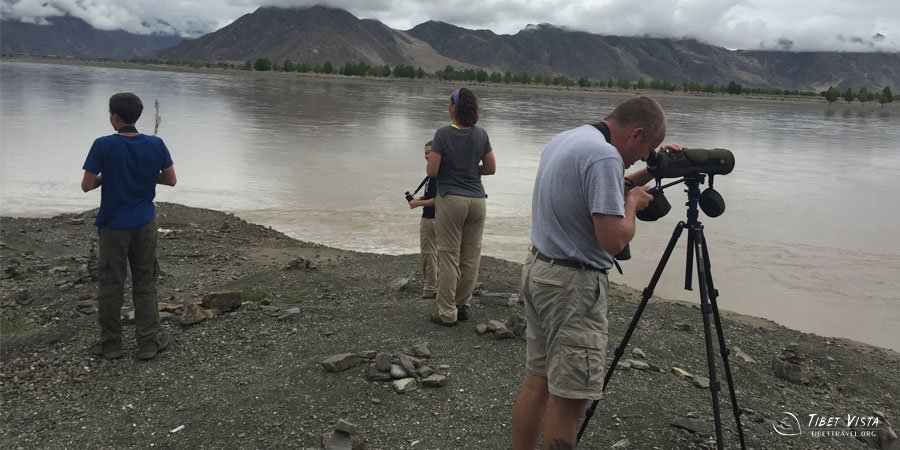 yarlung tsangpo river