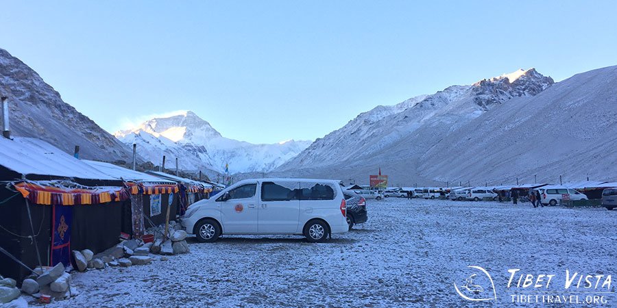  Tent hotel