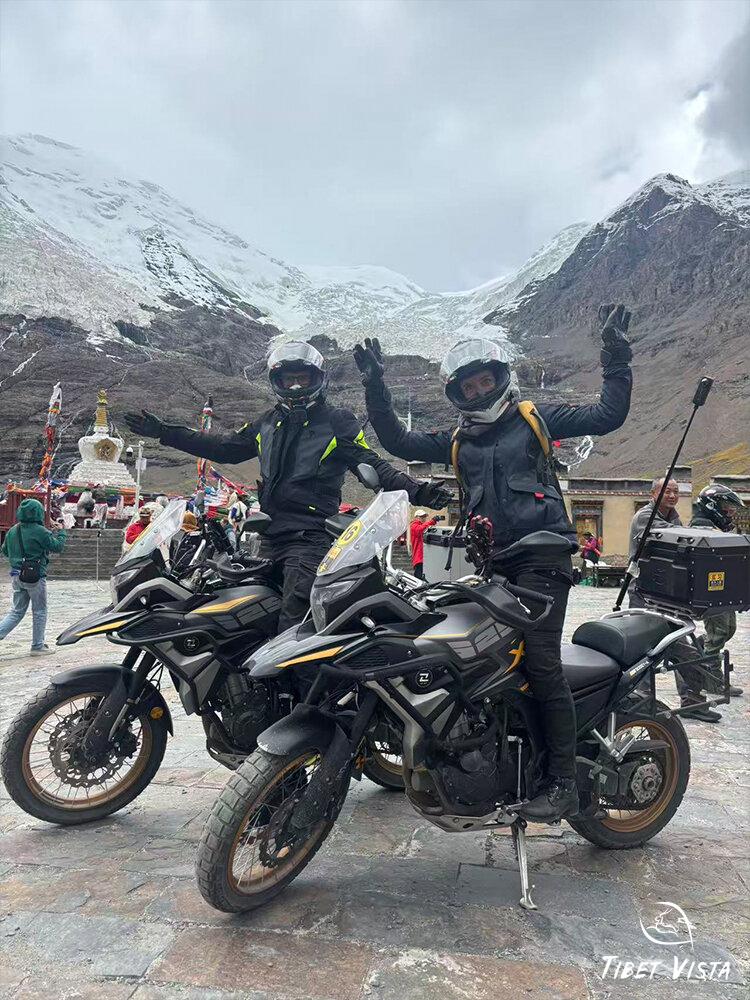 Visit Karola Glacier