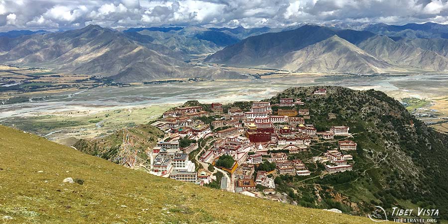 Overviewing Ganden Monastery from the mountain