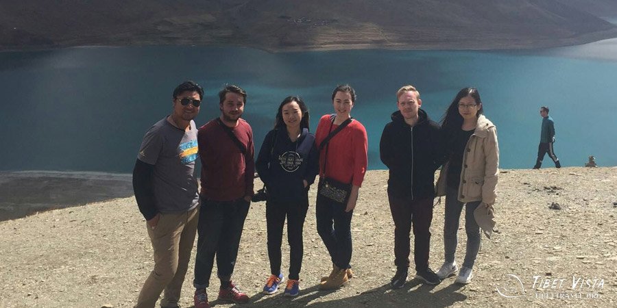 Tibet Yamdrok Lake