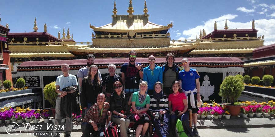 Visiting Jokhang Temple