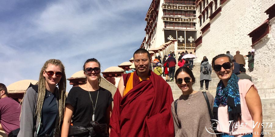  Potala Palace 