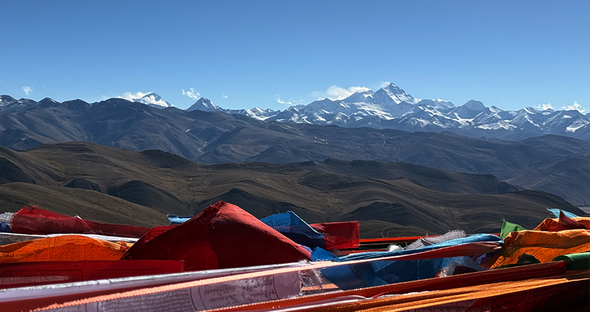 Mount Everest Clear Views in October, Tibet