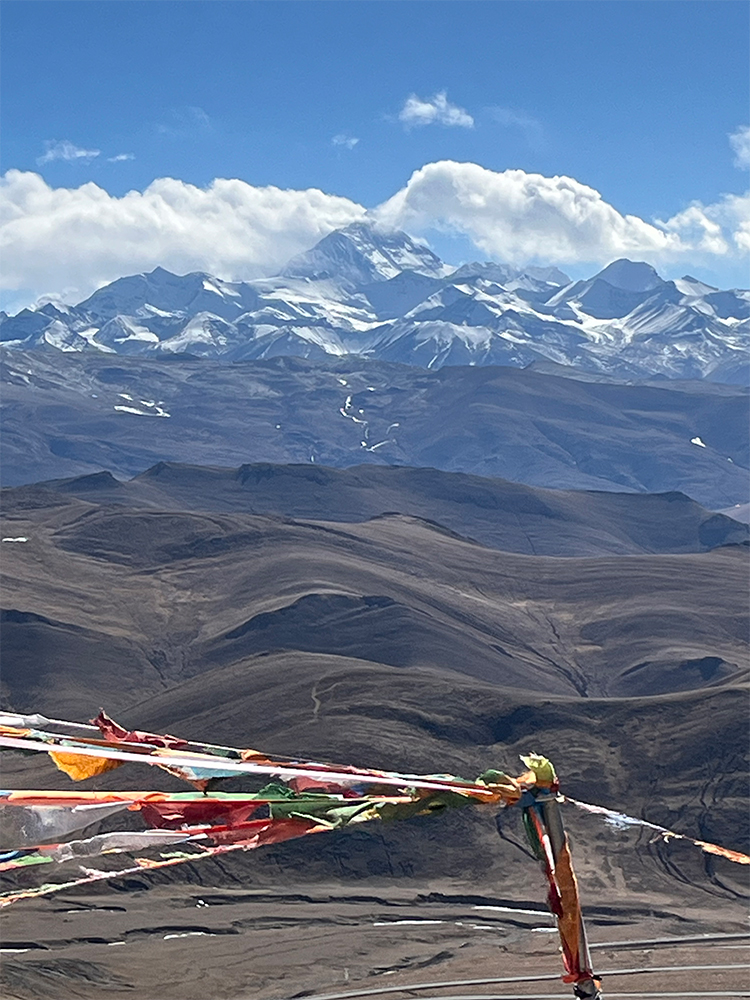 Mount Everest view from Gawula Pass Tibet Himalayan panorama