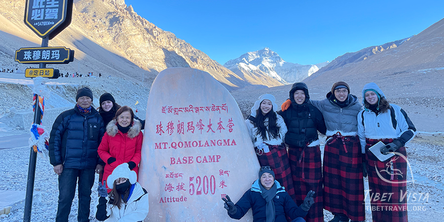 Mt.Everest in Winter Mt.Everest in Winter