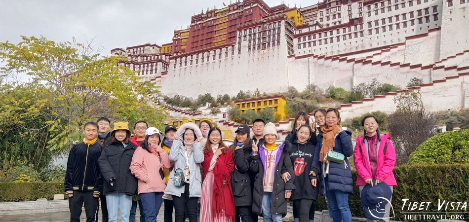 Our Tibet tour team