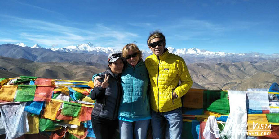  Autumnal landscapes in Tibet