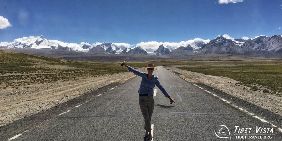 Autumnal landscapes in Tibet