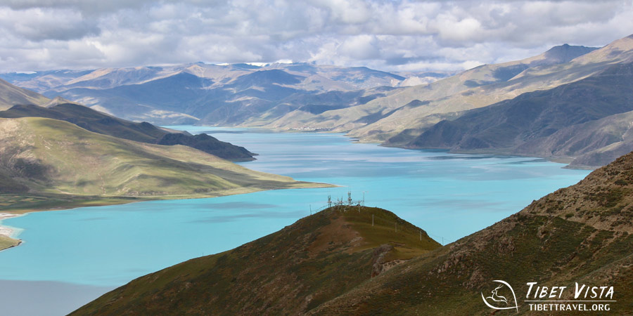  Autumnal landscapes in Tibet
