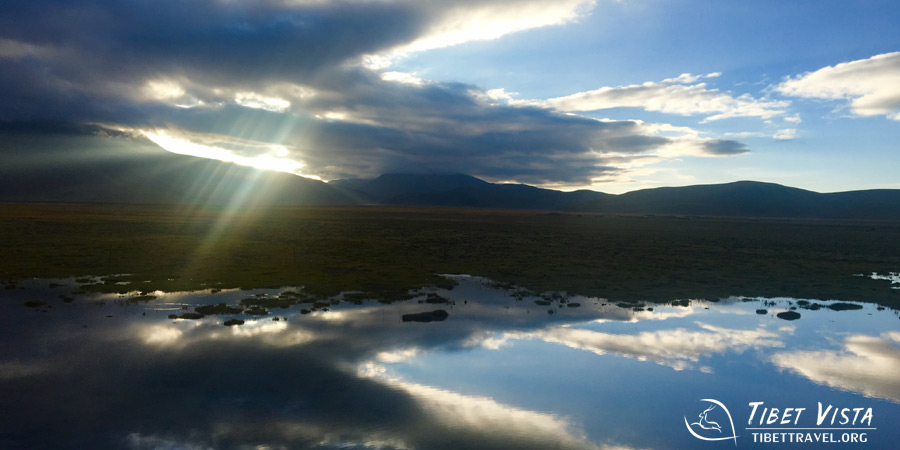  Autumnal landscapes in Tibet
