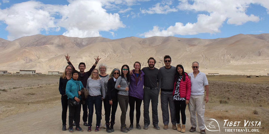  Autumnal landscapes in Tibet