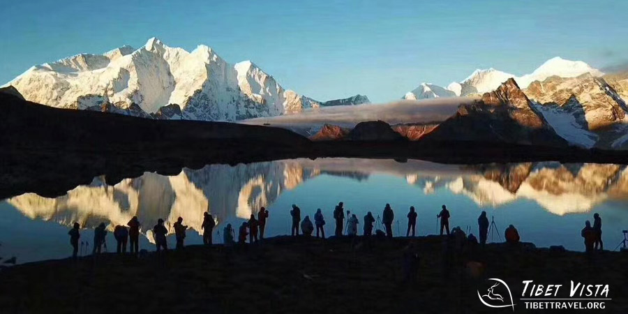  Autumnal landscapes in Tibet
