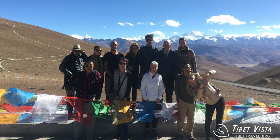  Autumnal landscapes in Tibet